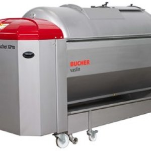 Delivery of the X Pro 15 Bucher Vaslin grape press, Socha Vineyard, August 2025