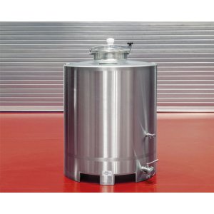 Mobile, transportable stainless steel tank