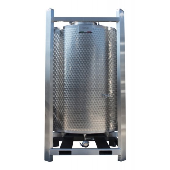 Stainless steel tanks for palletizing